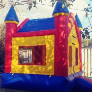 castle 12 bounce house 20201112_161321